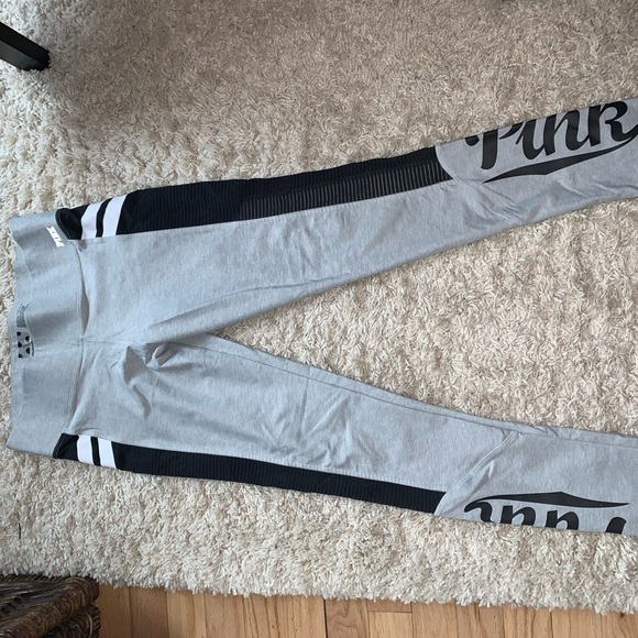 PINK Victoria's Secret Pants - PINK ULTIMATE WORK OUT LEGGINGS